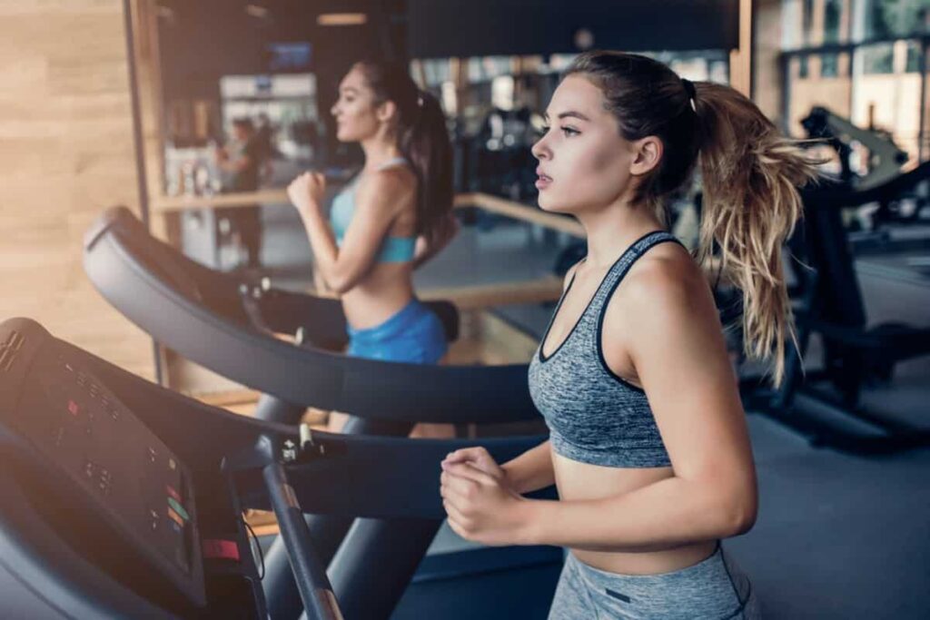 Gym Makeup: The Stronghold Look Tips And Tricks For Staying Glamorous During Your Workout