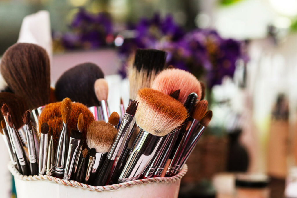 The Ultimate Guide to Makeup Brushes: What They Are and What They're Used For