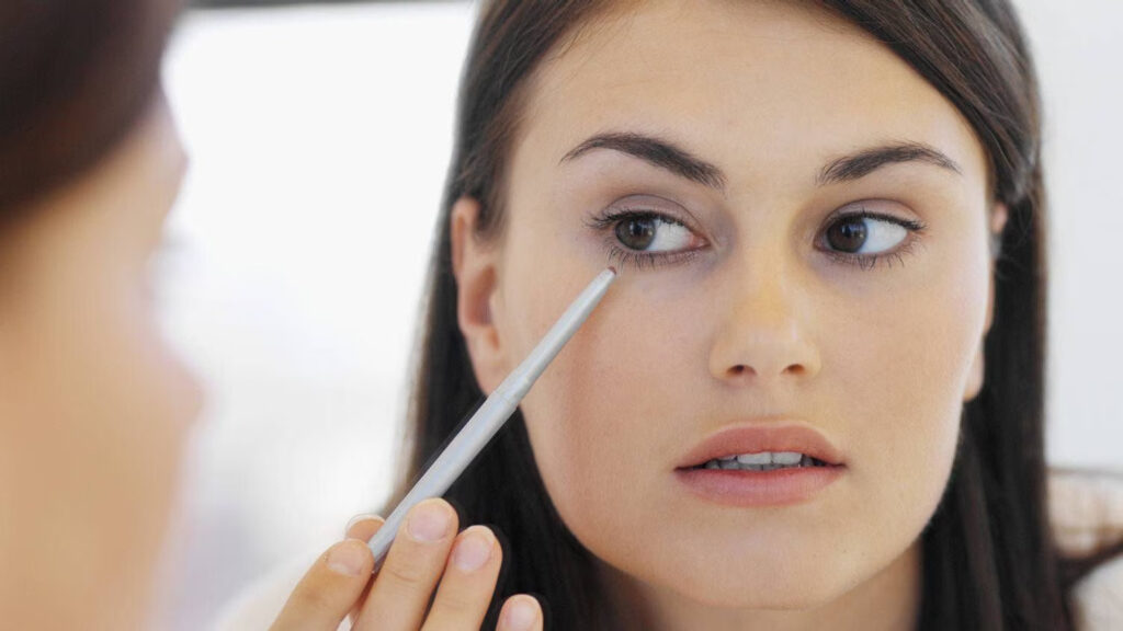 Stop the Tears: Tips for Preventing Watery Eyes While Applying Makeup