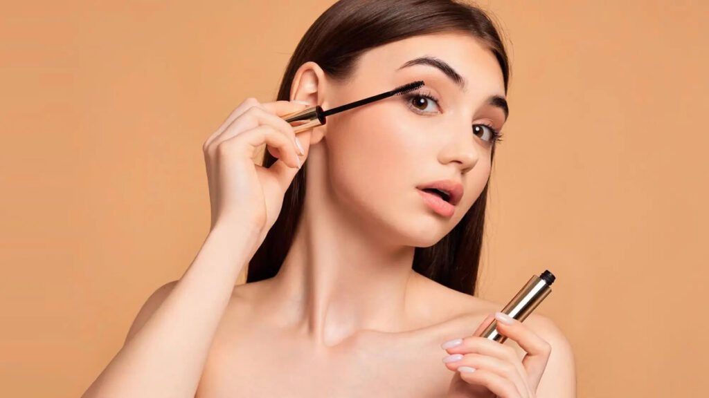 Factors That Can Make or Break Your Mascara's Quality: Understanding Key Influences