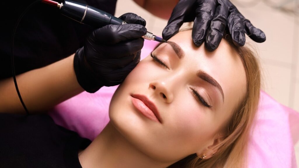 Microshading: The Art of Effortlessly Defined Brows