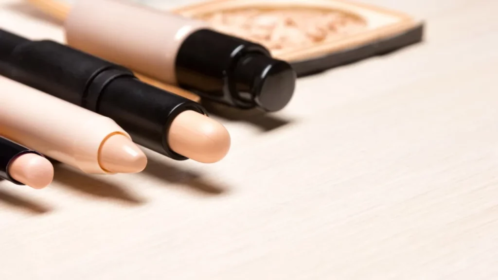 Unmasking the Types of Concealers: A Comprehensive Guide to Flawless Coverage