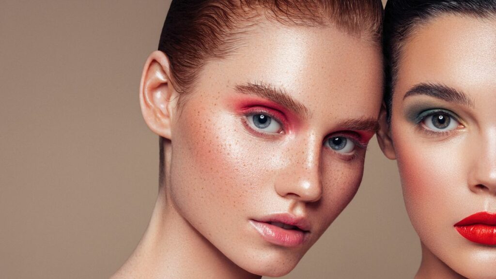 How to Achieve the Dewy Makeup Look?