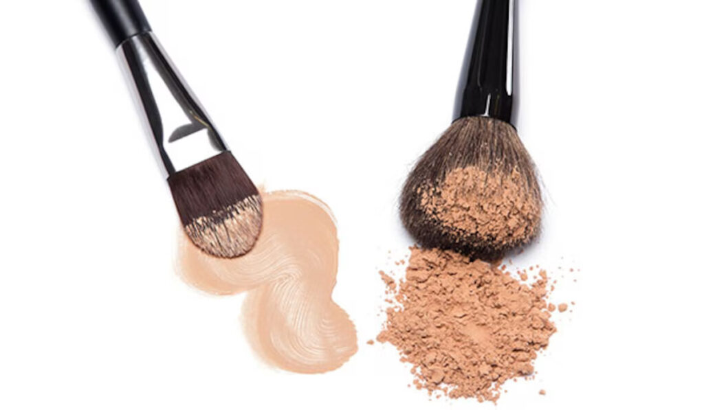 What is the Difference Between Compact Powder and Foundation-1