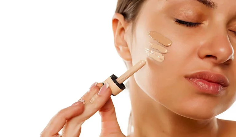 Tips To Pick The Right Foundation For Oily Skin