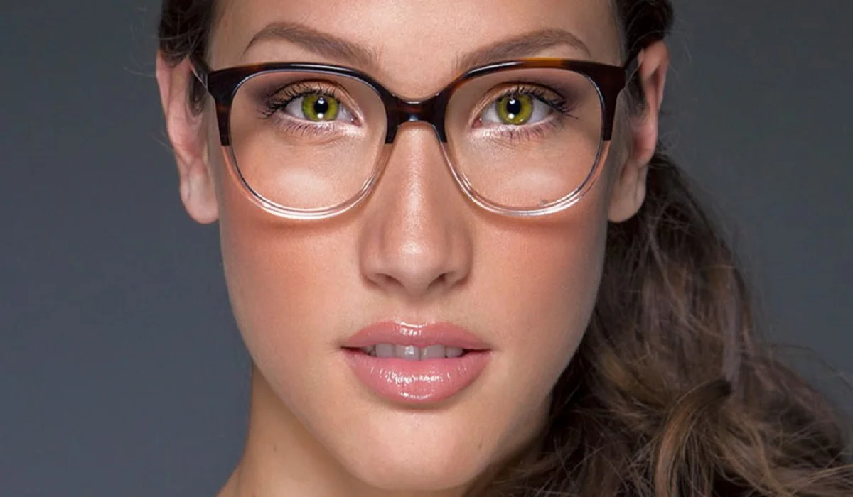 Eye Makeup Tips For People Who Wearglasses